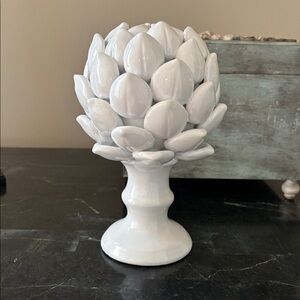 Ceramic Artichoke Statue Finial, 9 Inch, White